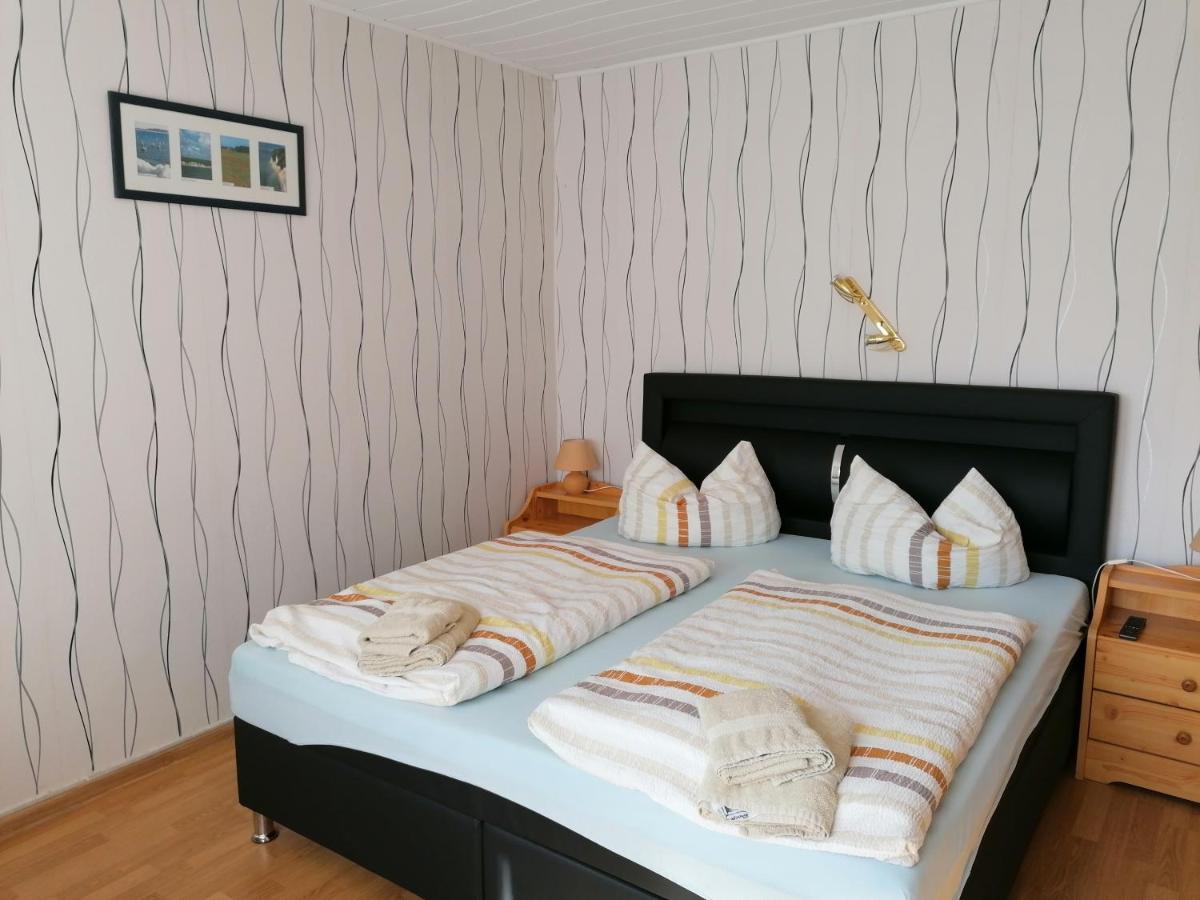 Pension Und Bistro" Dat Olle Fischerhus" Hotel Ralswiek Bagian luar foto